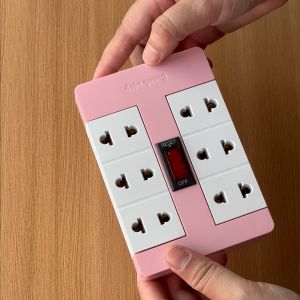 Ổ Cắm Xoay 90° Điện Quang ĐQ ESK RT 6PW (6 Lỗ màu hồng trắng)