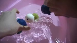 ĐỒ CHƠI NHÀ TẮM VẶN CÓT CHÚ RÙA VÀ CÁ DỄ THƯƠNG CHO BÉ