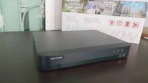 DS-7208HQHI-M1/S : Hikvision DVR 8 Ch 1 HDD