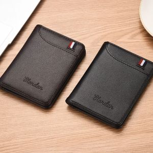 Ultra-thin Men's Wallet: A Compact Solution for Students & Professionals