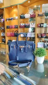 Tas Tangan Jinjing Handbag Wanita Kulit Asli Karl Sangkoni MJ - TP 1953 Leather Bag