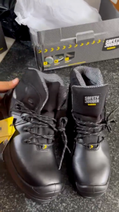 [Chính Hãng] Giày Bảo Hộ Safety Jogger X430 Chịu Nhiệt Độ Cao Không Thấm Nước Chống Đâm Xuyên Chống Va Đập Mạnh Không Có Kim Loại Cách Nhiệt Lạnh CI Phóng Tĩnh Điện ESD