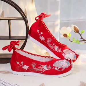 SHIPAILUO | Elevated Flat Bottom Round Head Embroidered Shoes Hanfu Womens Traditional Chinese Style Cotton Lined Slip-On Plant Patterned