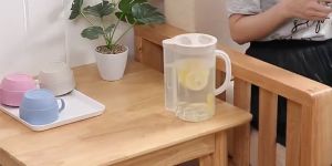 Teko Jerami Gelas Set 4 Pcs / Teko Jus / Cangkir Teh / Kopi Gelas Plastik premium