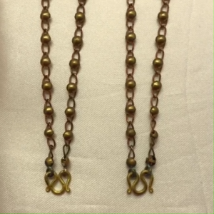 สร้อยคองานดิบทองเหลืองลายโซ่ห่วงคั่นเม็ด ความยาว 1820 นิ้ว งานดิบไม่ได้ชุบ ทองเหลืองโบราณ ใส่อาบน้ำได้ รูปถ่ายจากสินค้าจริง พร้อมส่ง