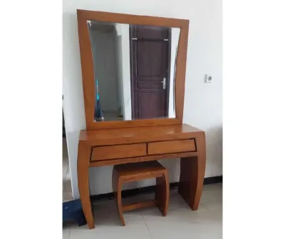 Meja Rias Kayu Jati Minimalis Model Retro