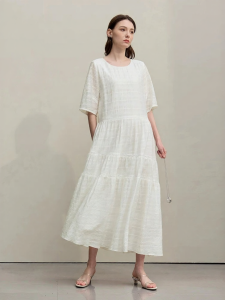 AMII | New Round Neck Mid-Sleeve Lyocell Texture Asymmetrical Dress