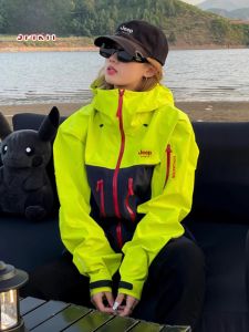 Jeep Dragon Scale Yellow Womens Three-in-One Outdoor Jacket Waterproof Autumn Winter Climbing Suit Loose Fit Polyester Fiber
