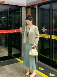 New Chinese Style National Trend Embroidered round Neck Twist Long Sleeve Jacket Women Winter Vintage Waist Cinching Slimming Long Skirt