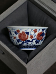 Jingdezhen Blue And White Watermelon Pattern Tea Cup Ceramic Gongfu Tea Cup Mens Style Home Use Retro Single Cup for Men And Women