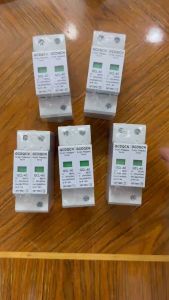 Bảo vệ chống sét AC 2P 40KA GCDQCN-bảo vệ hệ thống điện gia đình không bị cháy nổ khi bị sét đánh.