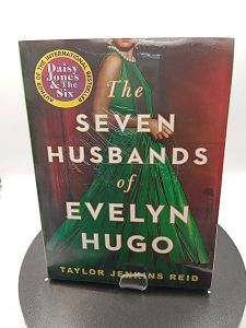 The Seven Husbands of Evelyn Hugo: A Novel by Taylor Jenkins Reid