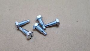 SKRU 8700 UNTUK MESIN JAHIT  / 8700 SCREW FOR INDUSTRIAL SEWING MACHINE (READY STOCK)