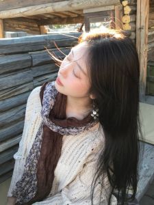 Khăn Choàng Thời Trang Mỏng Phong Cách Hàn Quốc Cho Nữ Đa Năng Mùa Xuân 2025 Khăn Choàng Lụa Họa Tiết Hoa Trang Trí