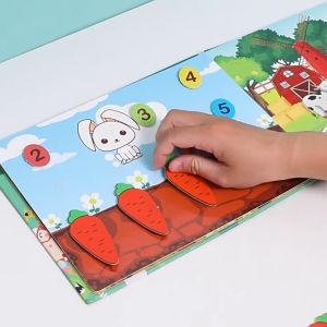 Buku Aktivitas Sticker & Quiet Book: Mainan Edukasi Terbaik