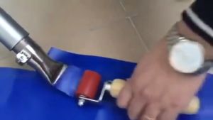 1PCS Silicone High Temperature Resistant Seam Hand Pressure Roller Roofing PVC Welding Tool 40mm