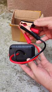 Li-ion Battery adapter for Makita battery converter Drill power tool battery adapter turn into phone power bank High-capacity lithium-ion battery suitable for paint machines / electric saws / electric drills / blowers / angle grinders