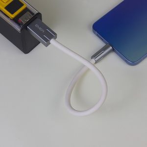 Customized Short Data Cable Silicone Material Fast Charge Compatible with Huawei 66W Charging Line for Power Bank EMER Brand