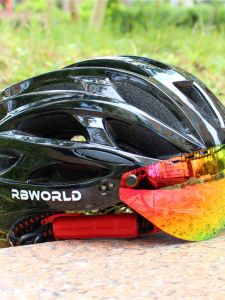 หมวกกันน็อคปั่นจักรยานฤดูใบไม้ผลิและฤดูร้อนสำหรับผู้ชายและผู้หญิง แว่นกันลมจักรยานภูเขา แว่นตาสายตา จักรยานส่วนบุคคล จักรยานรับจ้าง ความปลอดภัย