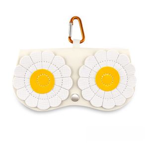 Cute Portable Eyeglass Case Ins Girl Heart Street Snap Sun Glasses Bag Protective Cover Eyewear Bag Pendant Zipper Case