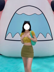 Bộ Đồ Hai Mảnh Thời Trang Mùa Thu Áo Len Dệt Kim Tay Ngắn Quần Short Nửa Thân Eo Cao Cổ Vuông Ngắn Cho Nữ