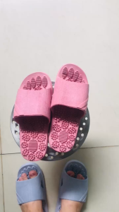 (Xả kho) Dép gai hồng massge nữ đi trong nhà êm chân