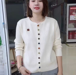 Colorful Button Knitted Long Sleeve round Neck Top Versatile Stylish Base Layer Commute Friendly Soft Korean Style Loose Fit