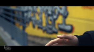 Hercules DJ DJControl Starlight | Pocket USB DJ Controller with Serato DJ Lite Touch-Sensitive Jog Wheels Built-in Sound Card and Built-in Light Show