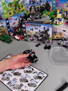 Mainan Robot Polisi Block City Polisi Seri 3D Puzzle Susun Edukasi Mainan Hadiah untuk