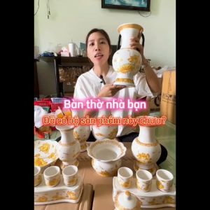 Đĩa trái cây chưng bàn thờ họa tiết hoa sen vàng