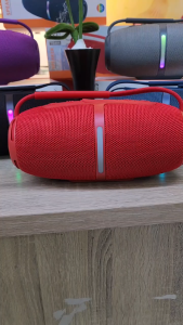 ลำโพงบลูทูธ รุ่น TG686 กำลังขับ8W2ดอก รองรับUSB TF แจ็ค ปรับ-ปิดไฟได้ เสียงเบสแน่น สามารถเชื่อมต่อได้2ตู้ มีสายหิ้วพกพาง่าย ลำโพงแบบพกพา เลือกสีได้