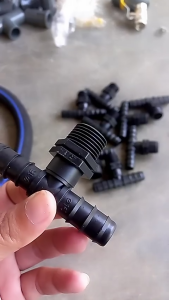 Set Konektor Tee 10pcs Sambungan Pipa 16mm dengan Drat 1/2" Untuk Sistem Pneumatic Hidrolik