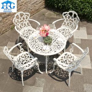 Outdoor Leisure Aluminum Chairs and Tables