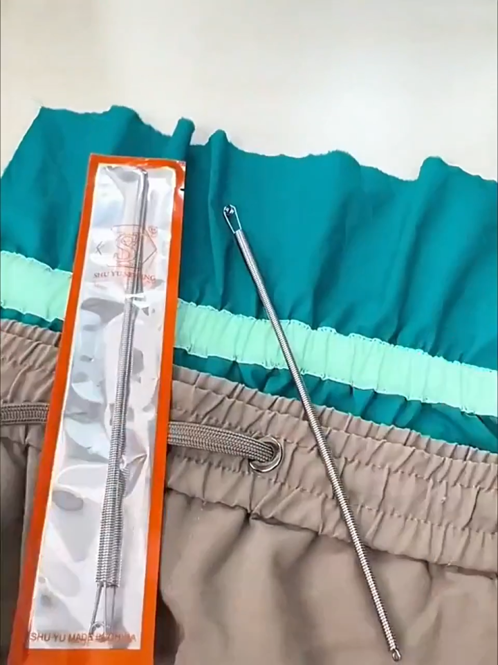 PaulWeekend เครื่องมือร้อยด้ายเชือกสปริงแบบยืดหยุ่นสำหรับปรับยางยืดขอบกางเกง