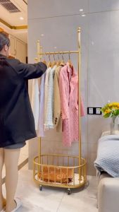 [LIULIU MEI]ที่แขวนหมวก กว้าง 60ซม. เสาไม้แขวนสูท ที่แขวนผ้า ที่แขวนกระเป๋า ราวตากผ้าอเนกประสงค์ ราวตากผ้าเหล็ก ราวผ้า ที่แขวนกระเป๋า ราวแขวนกระเป๋า ที่แขวนหมวก ราวแขวนเสื้อผ้า หมุนได้และทนทาน