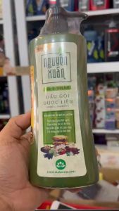Dầu gội dược liệu Nguyên Xuân Dưỡng tóc Hương bưởi