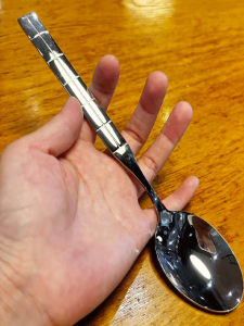 Elegant Long-Handled 18-10 Stainless Steel Spoon Premium Quality Food-Grade Deepened Soup Spoon for Dining And Soup Drinking