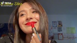 Son môi  lì Firin Professional của Nga giúp dưỡng ẩm da và làm mềm môi mang đến cảm giác thoải mái dễ chịu cho người sử dụng