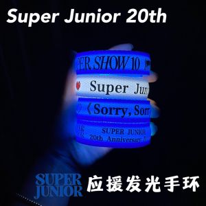 SuperJunior 20th Anniversary Concert Support Glow-in-the-dark Wristbands Celebrity Surrounding Fans Material Fluorescent Rods