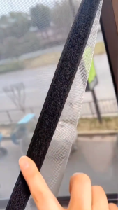 มุ้งกันยุง ดิฉันประกอบด้วย มีซิป กันยุง สีดํา รูปแบบเรียบ มีรูพรุน ที่สุดท้ายสะดวกสบาย สำหรับการใช้งานแบบต่าง ๆ