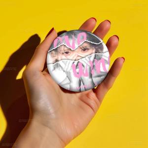 IU Anime Tinplate Pin Button Custom Anime Role Old-school Brooch Cartoon Collar Badge Jewelry Gift Fans