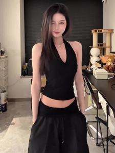 SENWA | Stylish Girl Black Sleeveless and Wide Leg Pant Outfit Set