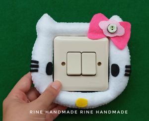 Bando saklar Hello kitty putih frame saklar Rine Handmade 3
