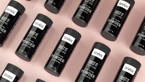 SEVICH แป้งยกโคนผมสูตรพิเศษ ควบคุมความมัน สำหรับผมทุกประเภท 1 ขวด 8 กรัม