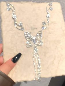 Elegant Butterfly Necklace for Women Trendy Design Lockbone Chain Fresh out Fashion Jewelry Alloy Material No Multiple Layers