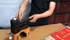 Electric Sewing Machine Woven Paper Bag Cordless / Corded Portable Electric Sewing Machine Topone Mesin Jahit 220V