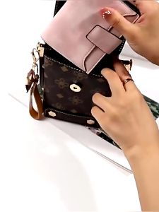 Tas ponsel baru tas Messenger tren fashion wanita bahu retro tas persegi kecil tas ponsel mini kopi ejaan putih