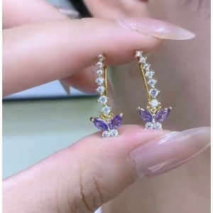 Elegant Purple Zircon Butterfly Ear Cuff Unique Design Sensation High-End Feel Personality Earring Fashionable Jewelry Accessory