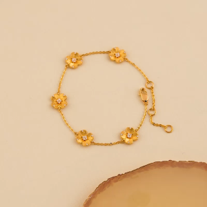 Chow Sang Sang 周生生 Gold Rhyme 999 24K Gold Rhyme Four-Leaf Clover Diamond Bracelet for Women 18cm 95801B