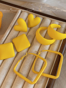 ต่างหูสีเหลืองฤดูร้อนสำหรับผู้หญิงอารมณ์ S925ต่างหูรูปหยดน้ำการออกแบบสไตล์ต่างหูเจาะเกาหลี